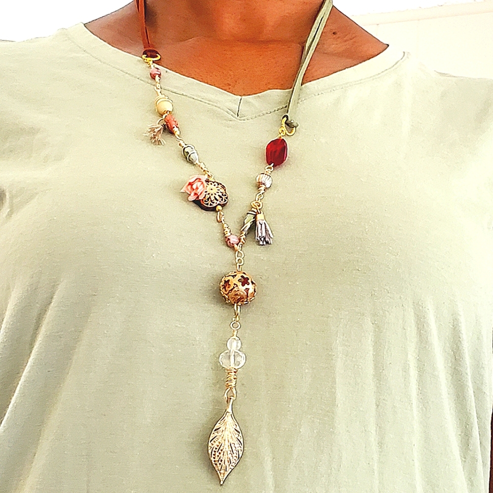 This Lovely 27"forest Green/Brown Leather,wrap Necklace w/Gold pendant Feather.